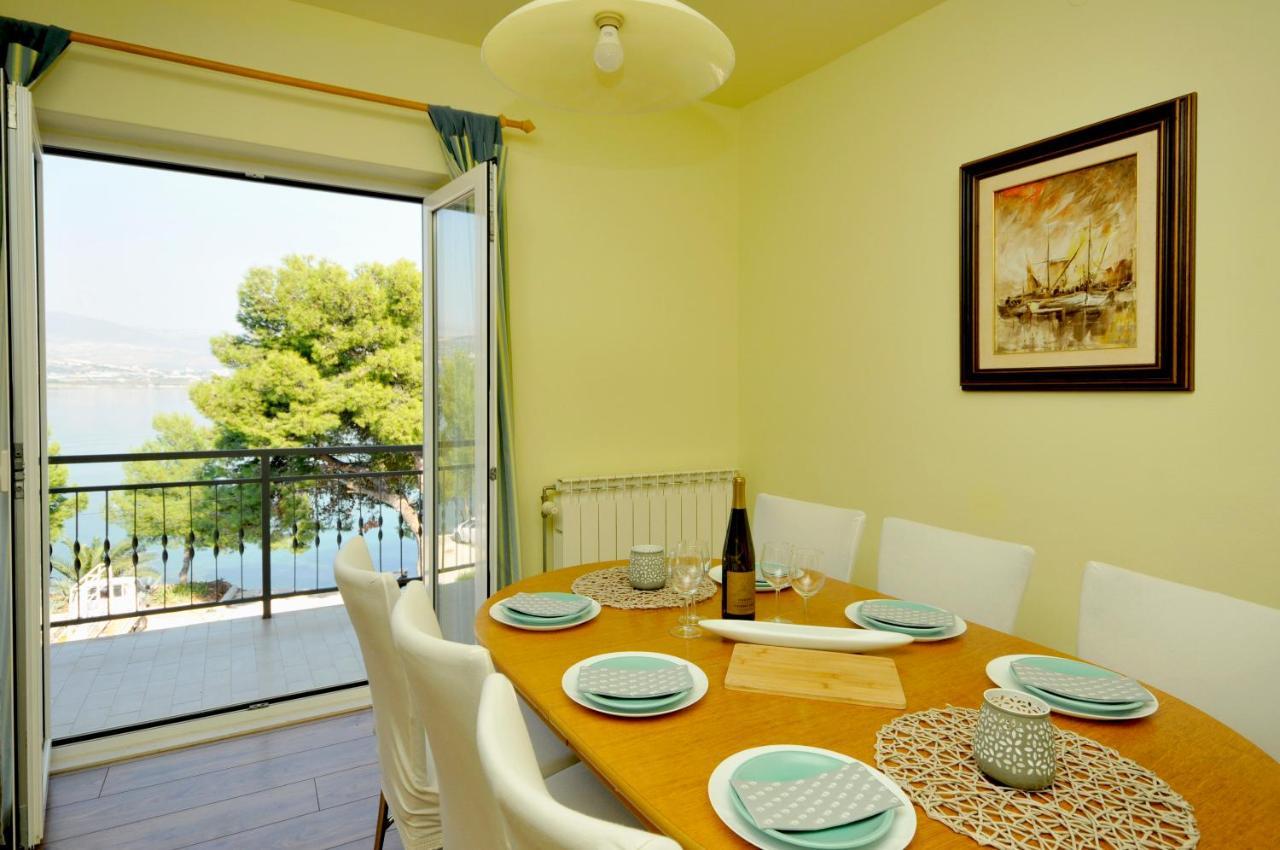 Apartments Penic Trogir Exterior foto